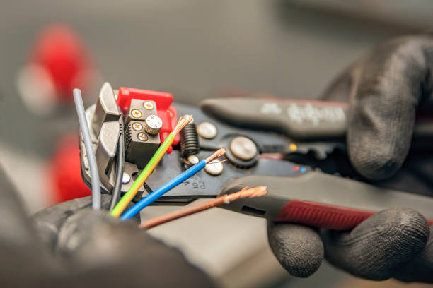 Best Electrician for Home Renovation  in Burlington, IA