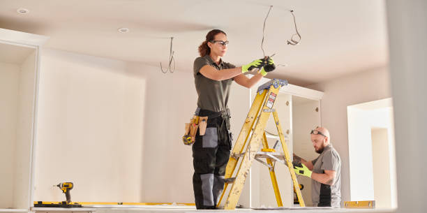 Best Licensed Electrician  in Burlington, IA
